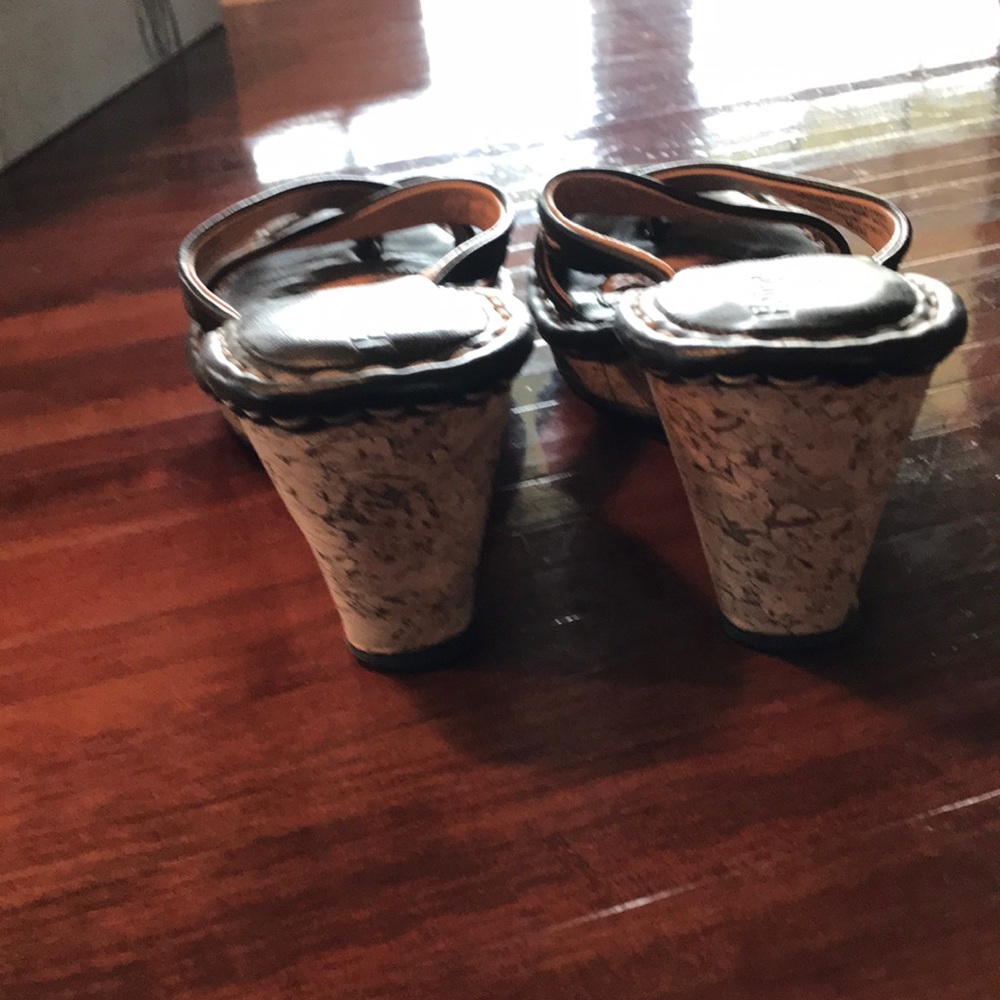 Shoes - Picture 3 of 3